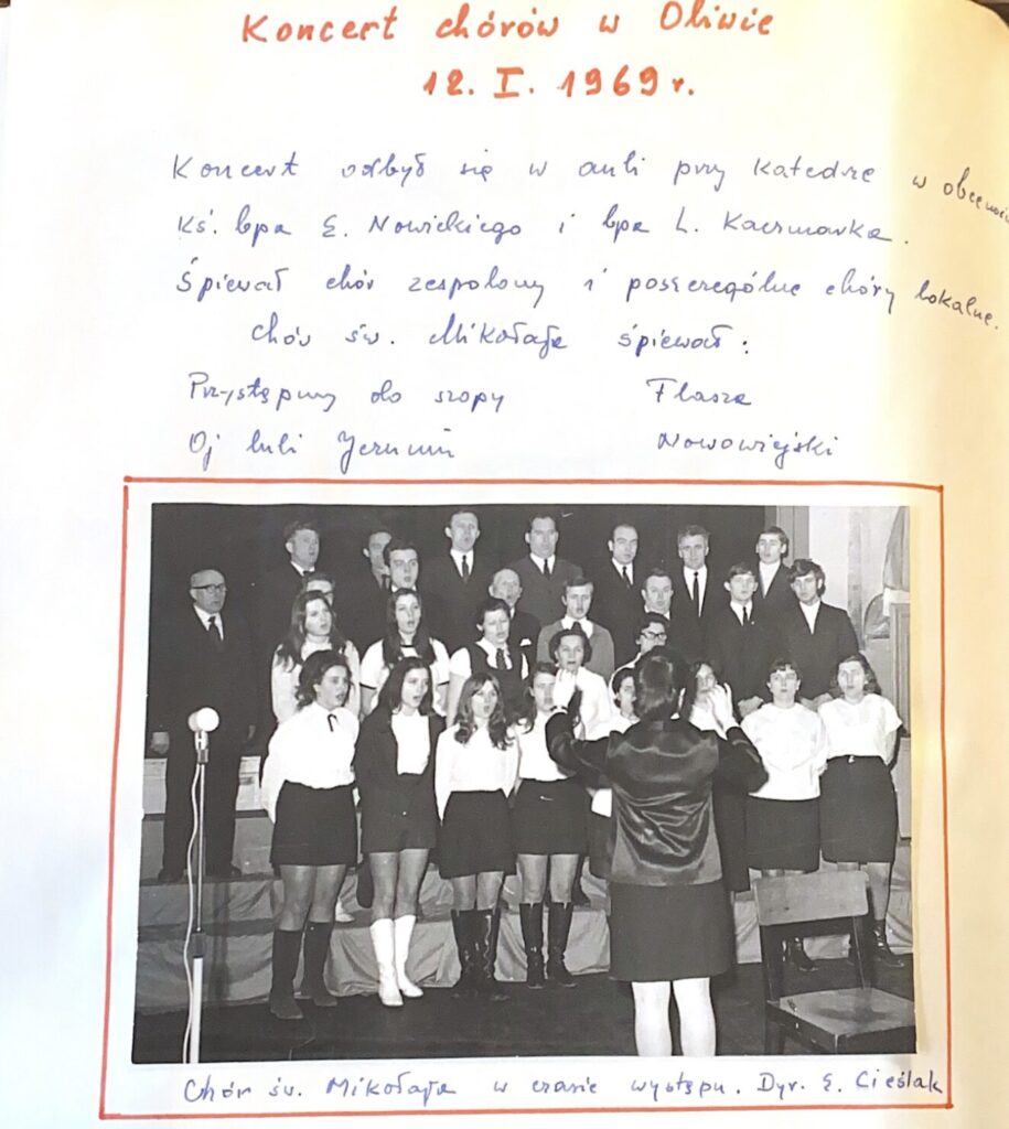 Wzmianka w kronice o udziale Chóru św. Mikołaja w koncercie chórów w Oliwie wraz z programem